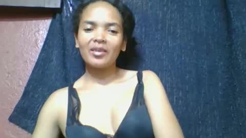 rosia685234 online show from 31, 3, 2026