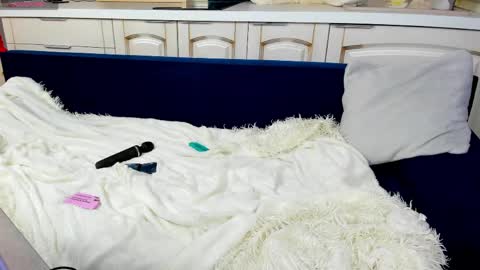 Rose  online show from 14, 4, 2026