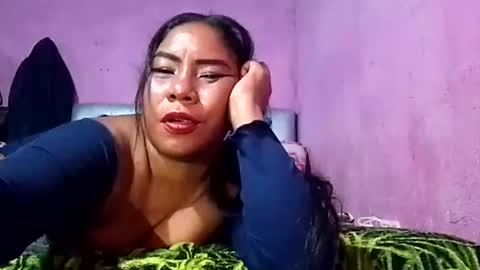 Snapshot of rosmerynava chatting on 15, 12, 2024 rosmerynavarro online show from 15, 12, 2024