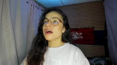 Would you like to help me with supplementation and sports suits so I can compete in powerlifting  online show from 14, 4, 2026