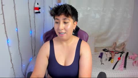 ROSSE DEMOND  online show from 17, 3, 2026