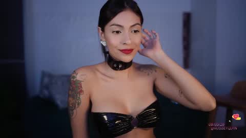 Snapshot of rosseyquiin chatting on 9, 5, 2026 Rossey online show from 9, 5, 2026
