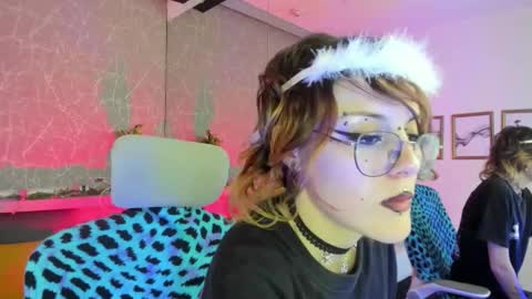 rossiie_hunt_ online show from 13, 3, 2026