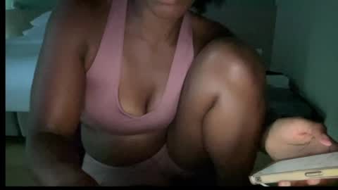 Rosy Coco online show from 15, 4, 2026