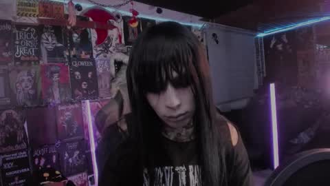 Snapshot of rotten_dreams chatting on 16, 3, 2026 rot online show from 16, 3, 2026