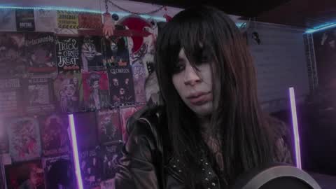 Snapshot of rotten_dreams chatting on 4, 4, 2026 rot online show from 4, 4, 2026