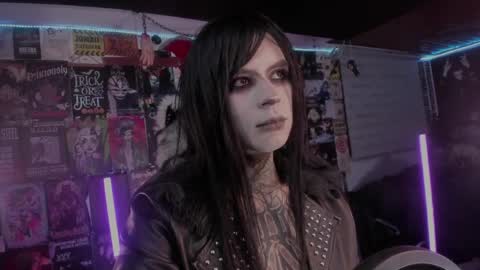 Snapshot of rotten_dreams chatting on 5, 4, 2026 rot online show from 5, 4, 2026