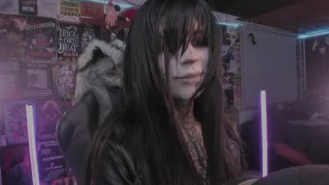 Snapshot of rotten_dreams chatting on 10, 4, 2026 rot online show from 10, 4, 2026