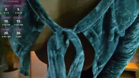 Snapshot of rouse_leon chatting on 9, 10, 2025 Rouse leon online show from 9, 10, 2025