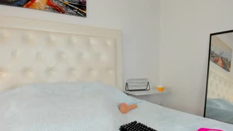 rouse_sexy_hotxx77 online show from 1, 4, 2026