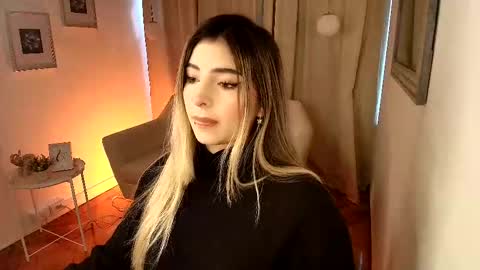 Snapshot of rousee_v chatting on 18, 2, 2026 Rousee online show from 18, 2, 2026