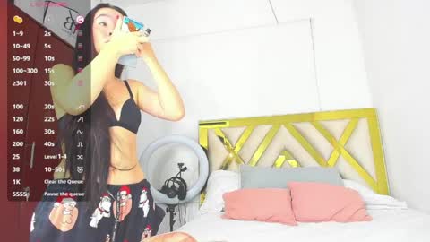 rousee_yarelds online show from 29, 5, 2026