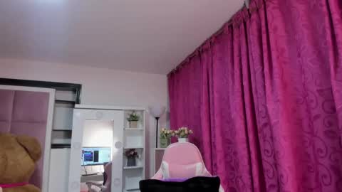 rousse_hills_ online show from 26, 5, 2026