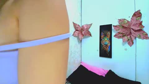 rousse_violet online show from 5, 2, 2025