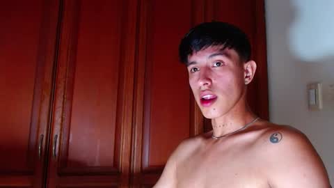 rowanboy23 online show from 10, 9, 2025