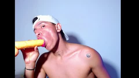Snapshot of rowanboy23 chatting on 1, 6, 2026 rowanboy23 online show from 1, 6, 2026