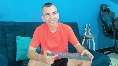 Snapshot of rowancley chatting on 11, 7, 2026 Rowan online show from 11, 7, 2026