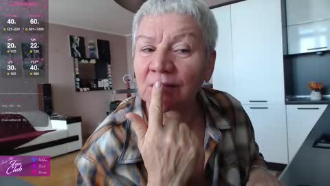 Snapshot of roxana_brooks chatting on 7, 2, 2026 Roxana online show from 7, 2, 2026