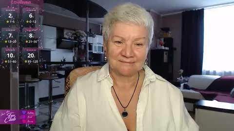 Snapshot of roxana_brooks chatting on 4, 3, 2026 Roxana online show from 4, 3, 2026