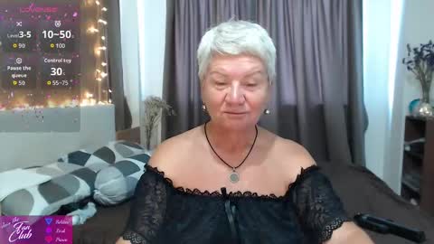 Snapshot of roxana_brooks chatting on 3, 6, 2026 Roxana online show from 3, 6, 2026