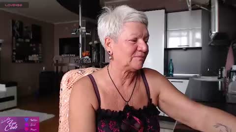 Snapshot of roxana_brooks chatting on 22, 7, 2026 Roxana online show from 22, 7, 2026