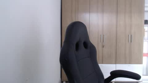 Roxana online show from 10, 2, 2026