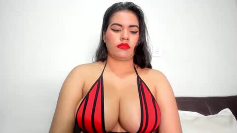 Snapshot of roxanamariahills_ chatting on 2, 12, 2024 Rosita online show from 2, 12, 2024