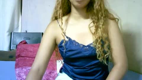 roxanne_98 online show from 7, 1, 2026