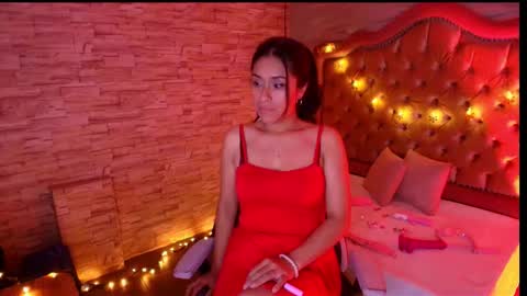 roxanne_han online show from 15, 10, 2025
