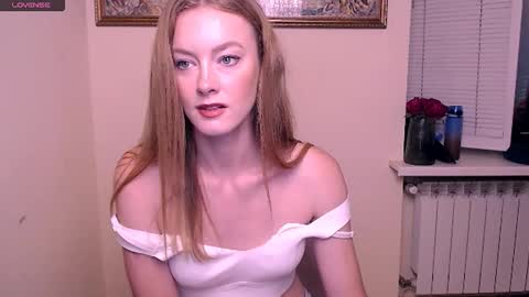 Roxa online show from 12, 9, 2025