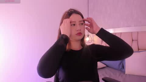 Roxie  online show from 18, 2, 2025