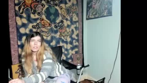 roxihazeleyes online show from 2, 7, 2026