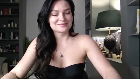 roxxiejet online show from 5, 12, 2025