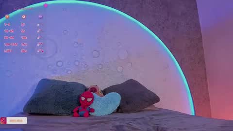 Snapshot of roxxxevelvet chatting on 12, 2, 2025 Roxx IG  online show from 12, 2, 2025