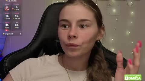 Snapshot of roxxxie_reid chatting on 5, 5, 2026 Roxieex ABBY online show from 5, 5, 2026