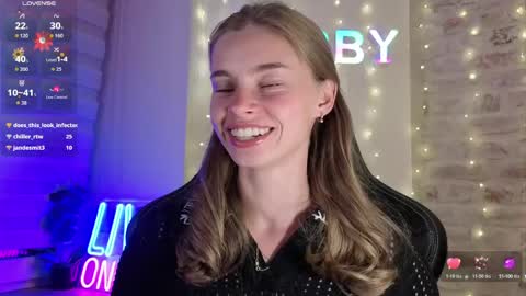 Snapshot of roxxxie_reid chatting on 29, 5, 2026 Roxieex ABBY online show from 29, 5, 2026