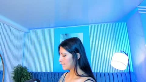 Roxy hell online show from 4, 11, 2025