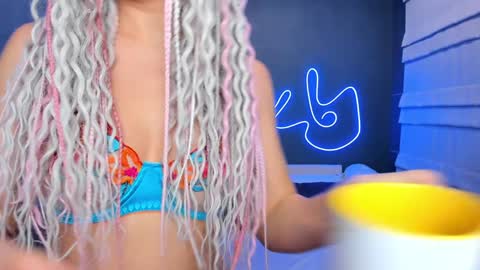 Roxy online show from 10, 1, 2025