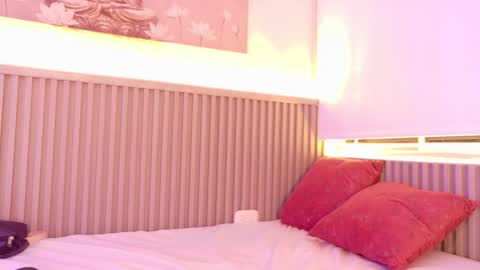 roxy_stone1 online show from 22, 9, 2025