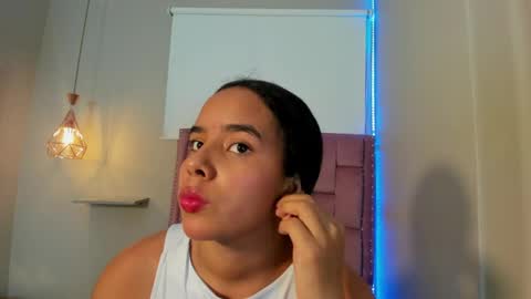 roxy_stone1 online show from 19, 5, 2026