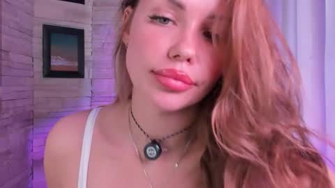 Roxy follow me online show from 28, 6, 2026