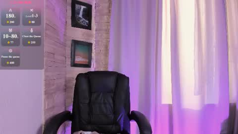Roxy follow me online show from 12, 7, 2026