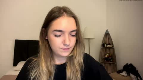 Roxy online show from 24, 4, 2026