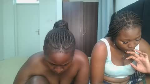 Snapshot of royal_goddes chatting on 12, 5, 2026 goddes online show from 12, 5, 2026