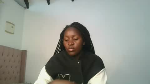 Snapshot of royal_goddes2 chatting on 16, 7, 2026 royal_goddes2 online show from 16, 7, 2026