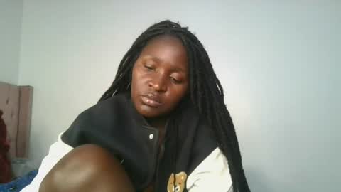 Snapshot of royal_goddes2 chatting on 19, 7, 2026 royal_goddes2 online show from 19, 7, 2026