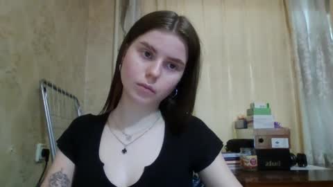 Snapshot of royalvelour chatting on 10, 5, 2026 royalvelour online show from 10, 5, 2026