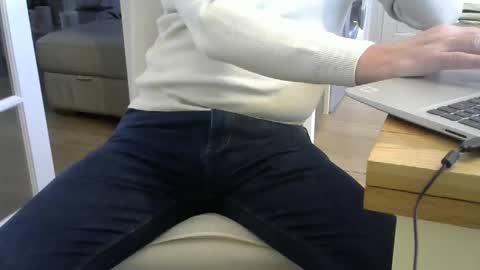 Snapshot of rsindie2 chatting on 24, 12, 2024 rsindie2 online show from 24, 12, 2024