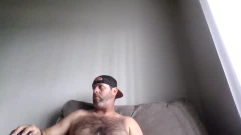 Snapshot of rubbingoneout714 chatting on 11, 5, 2026 rubbingoneout714 online show from 11, 5, 2026