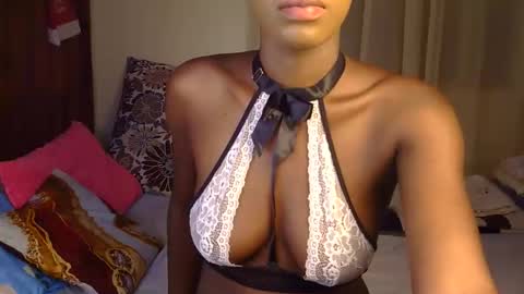 Snapshot of rubbyrosee chatting on 8, 4, 2026 Rosee online show from 8, 4, 2026
